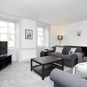 Joivy Elegant New Town Flat Near Princes Street Apartment