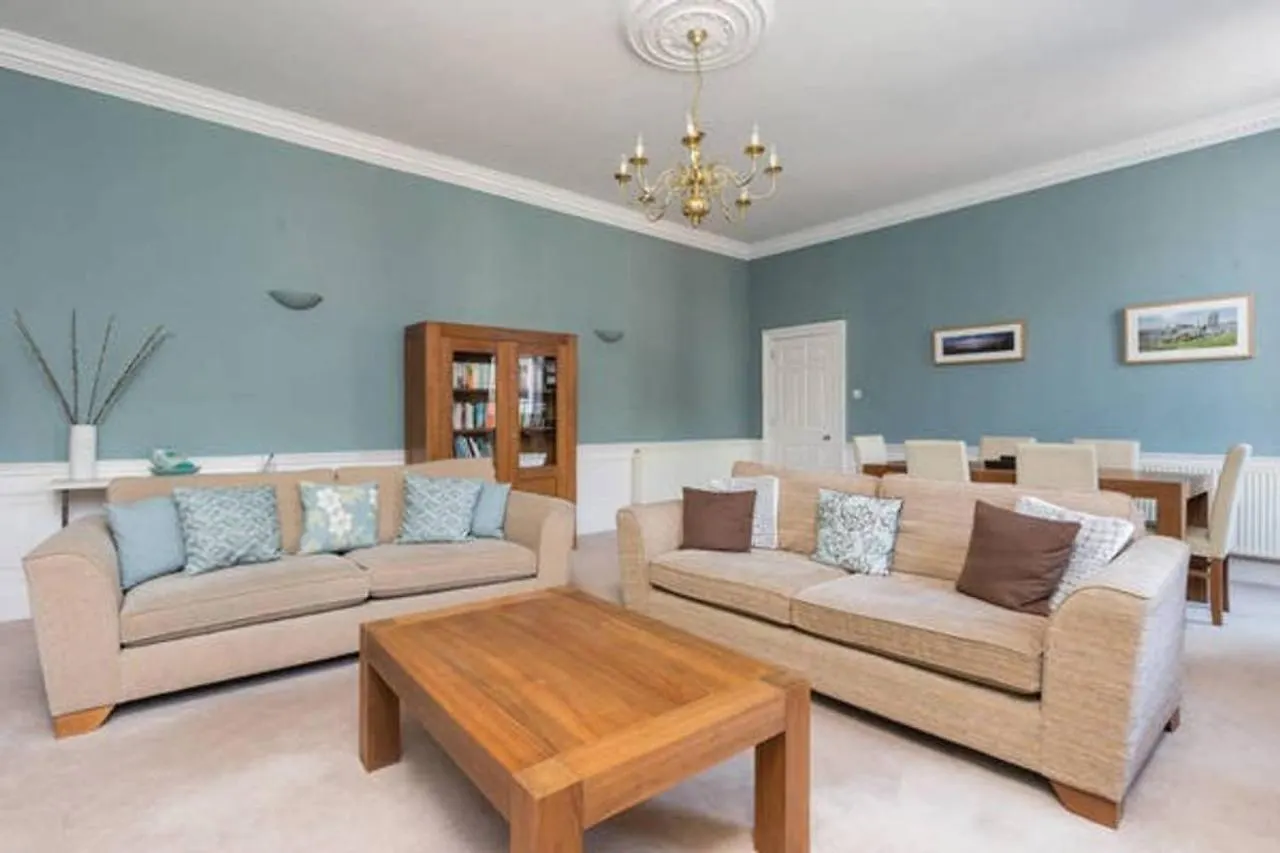 Altido Amazing Hanover St Apt In City Centre 2Br, 2Bath Edinburgh