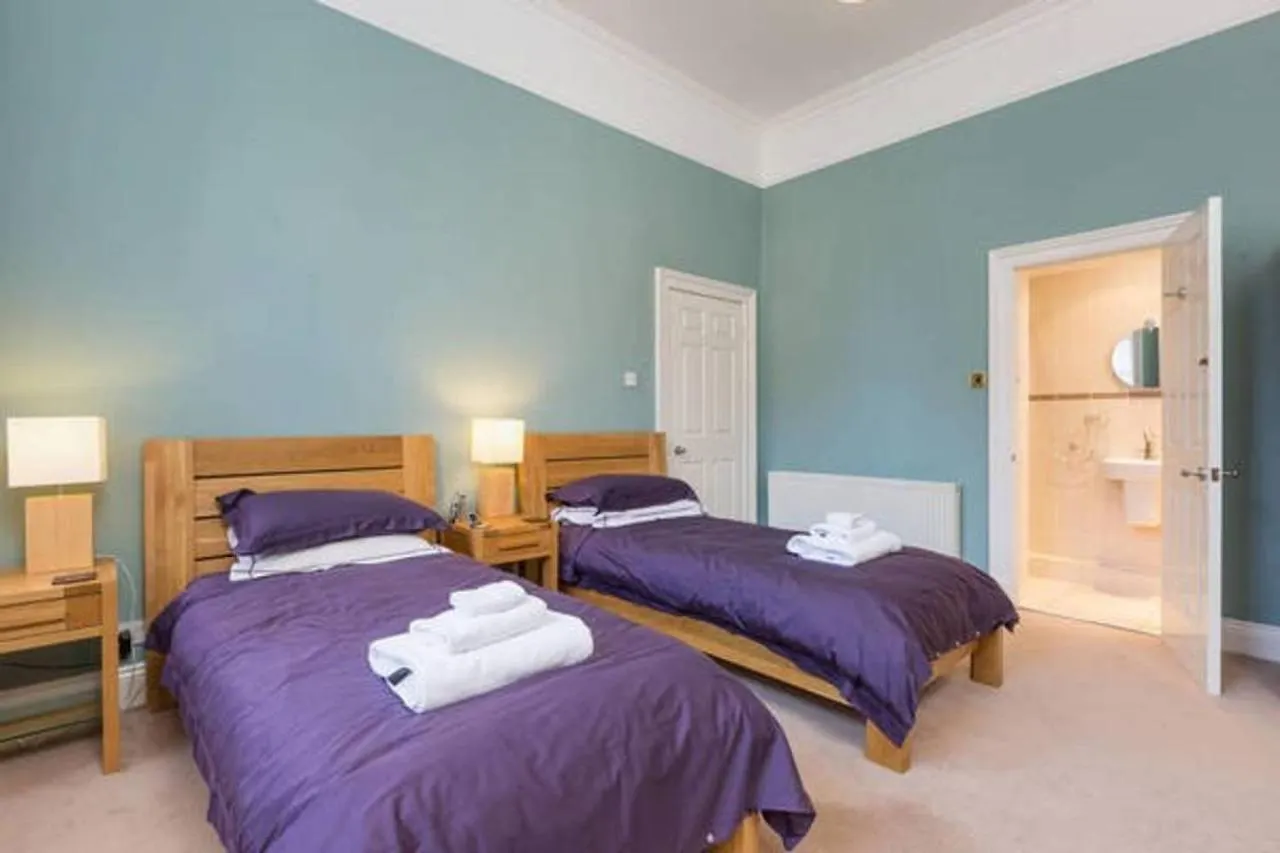 Altido Amazing Hanover St Apt In City Centre 2Br, 2Bath Edinburgh Apartment