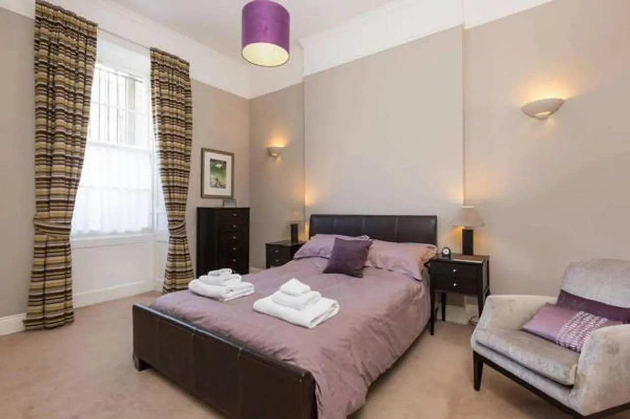 Apartment Altido Amazing Hanover St Apt In City Centre 2Br, 2Bath Edinburgh